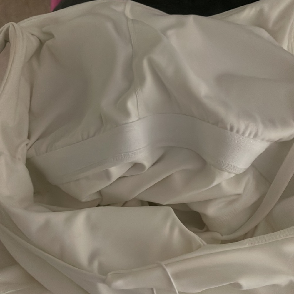 White Halara dress - Picture 9 of 10